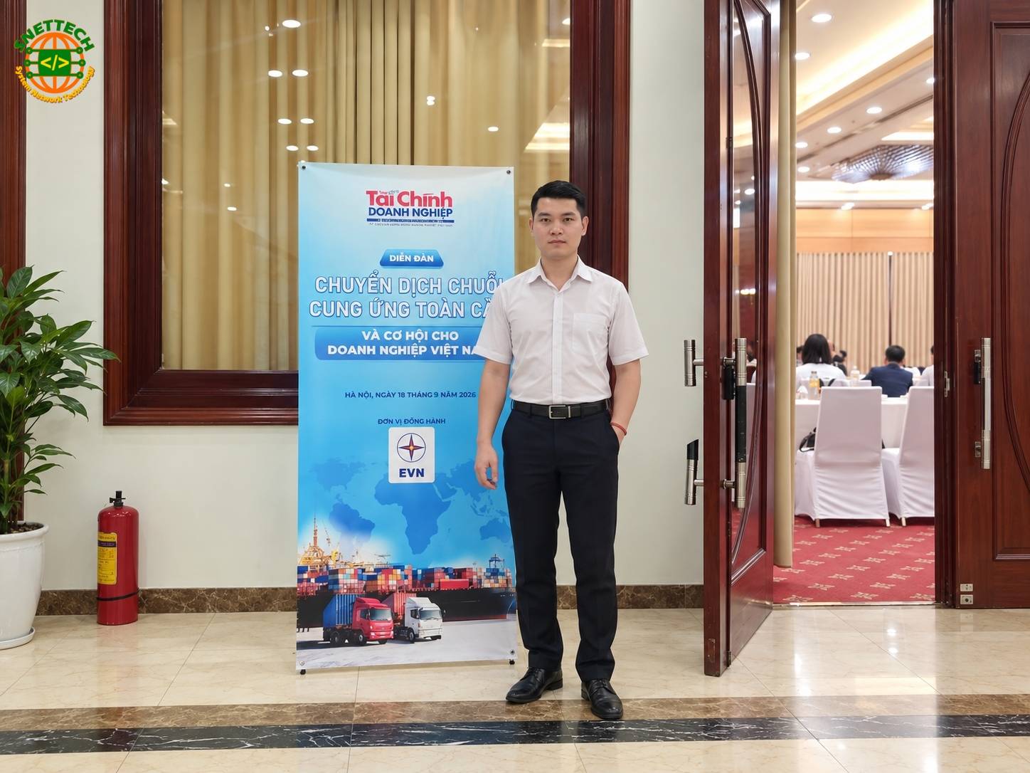 Đại diện Công ty Công nghệ Snettech tham dự Diễn đàn Chuyển dịch chuỗi cung ứng toàn cầu